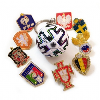 Football Team Soft Enamel Lapel Pins Real Madrid Liverpool AC Milan Chelsea