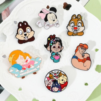 Custom High-quality Enamel Pins Disney Cartoon Lapel Pin